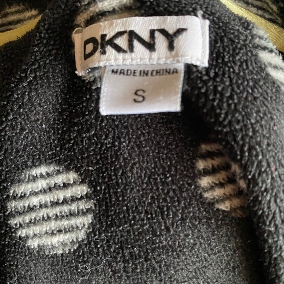 DKNY Button Up Flannel Pajamas Black/White - Picture 3 of 7